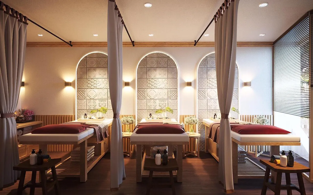 Haian Riverfront Hotel 岘港 4*,